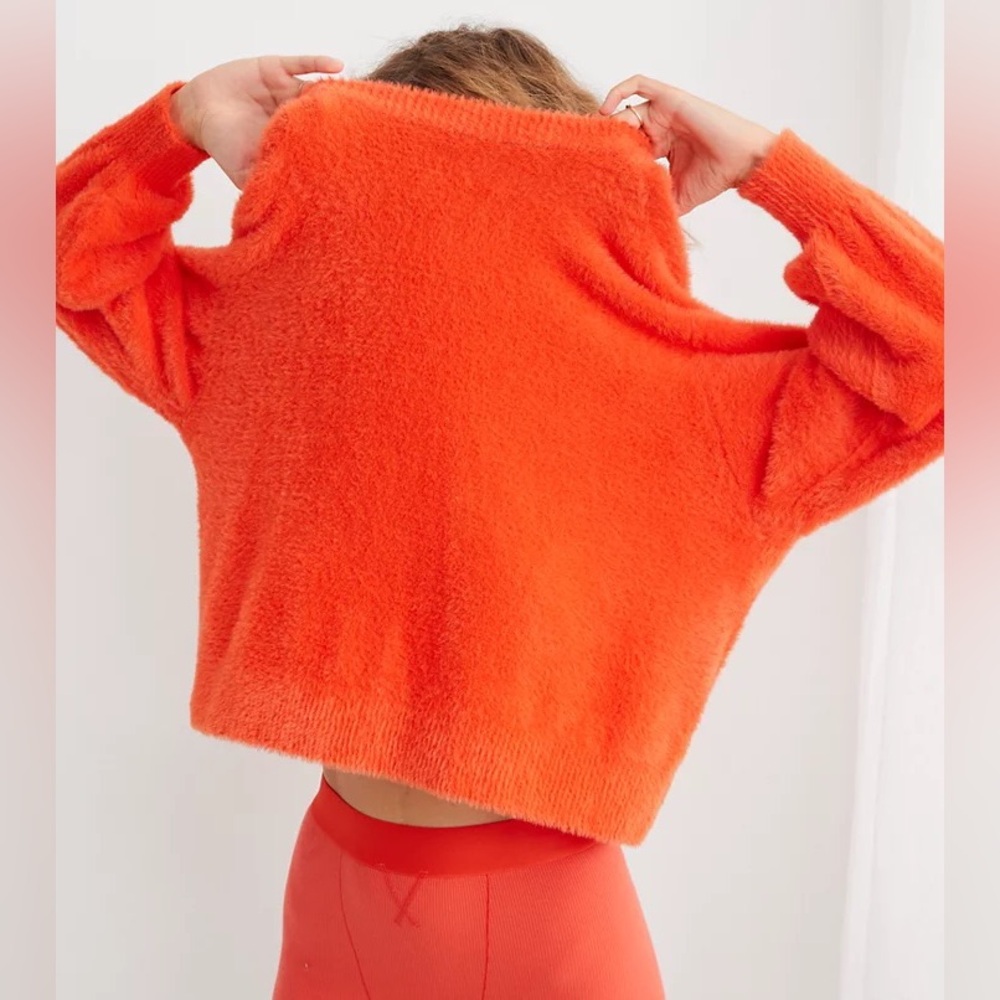 COZY WINTER FALL VIBES NWT Aerie Red Flurry Crew Sweater size XS